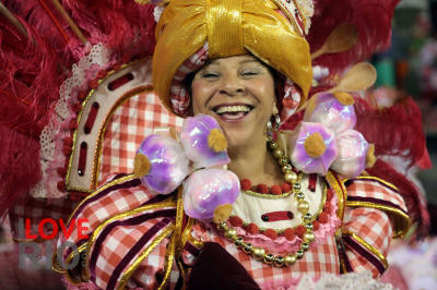 rio de janeiro brazilian carnival parades, queens and floats